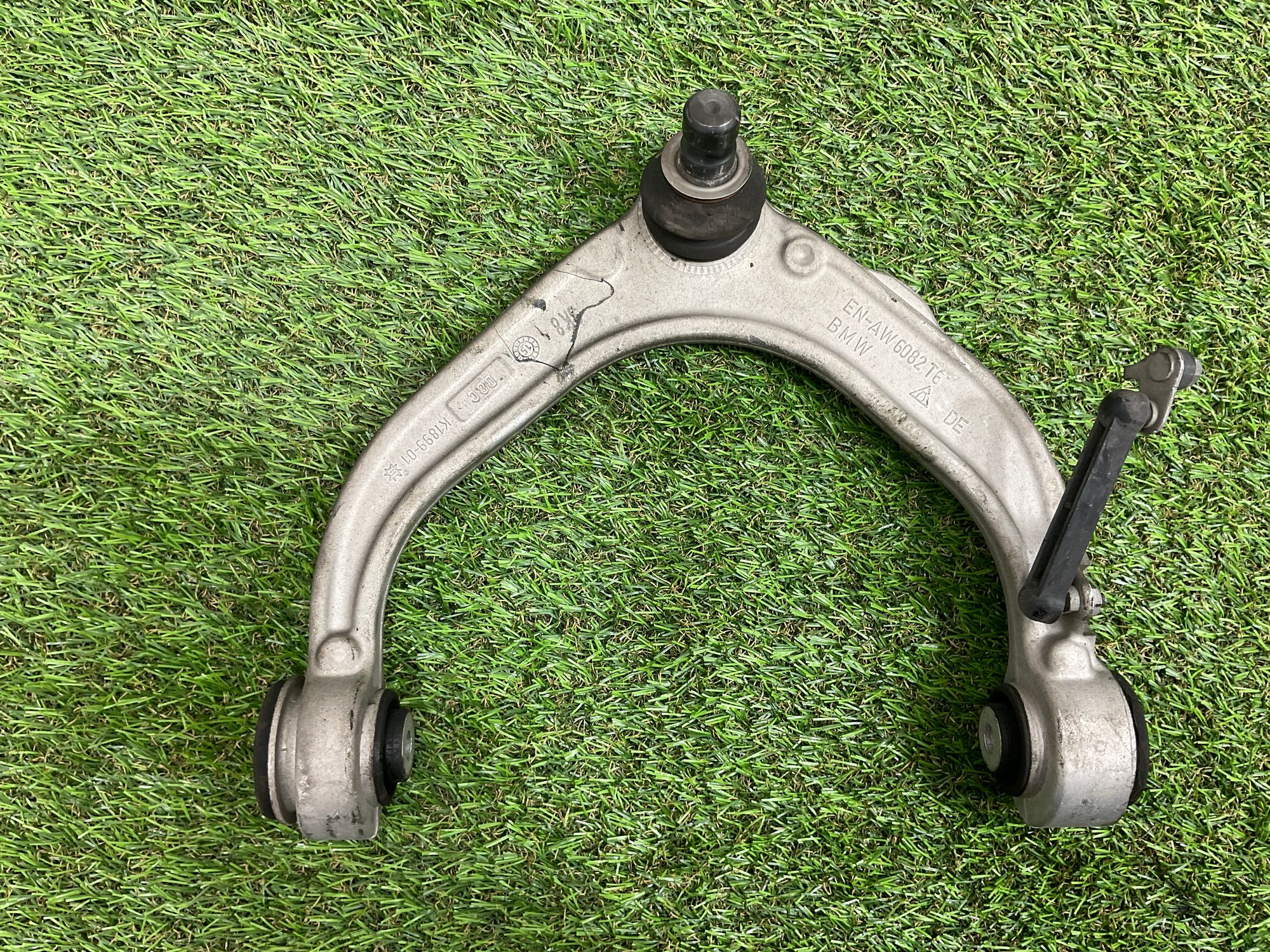 https://ycs.partsauto.market/partsauto-images/thmbs/userImages/h353NjtZg3VDP19b5HMt7LlpbQ93/part/fc18b7ee-0f8e-4bbb-bafc-ecd40aefca79_1746710340714.jpg