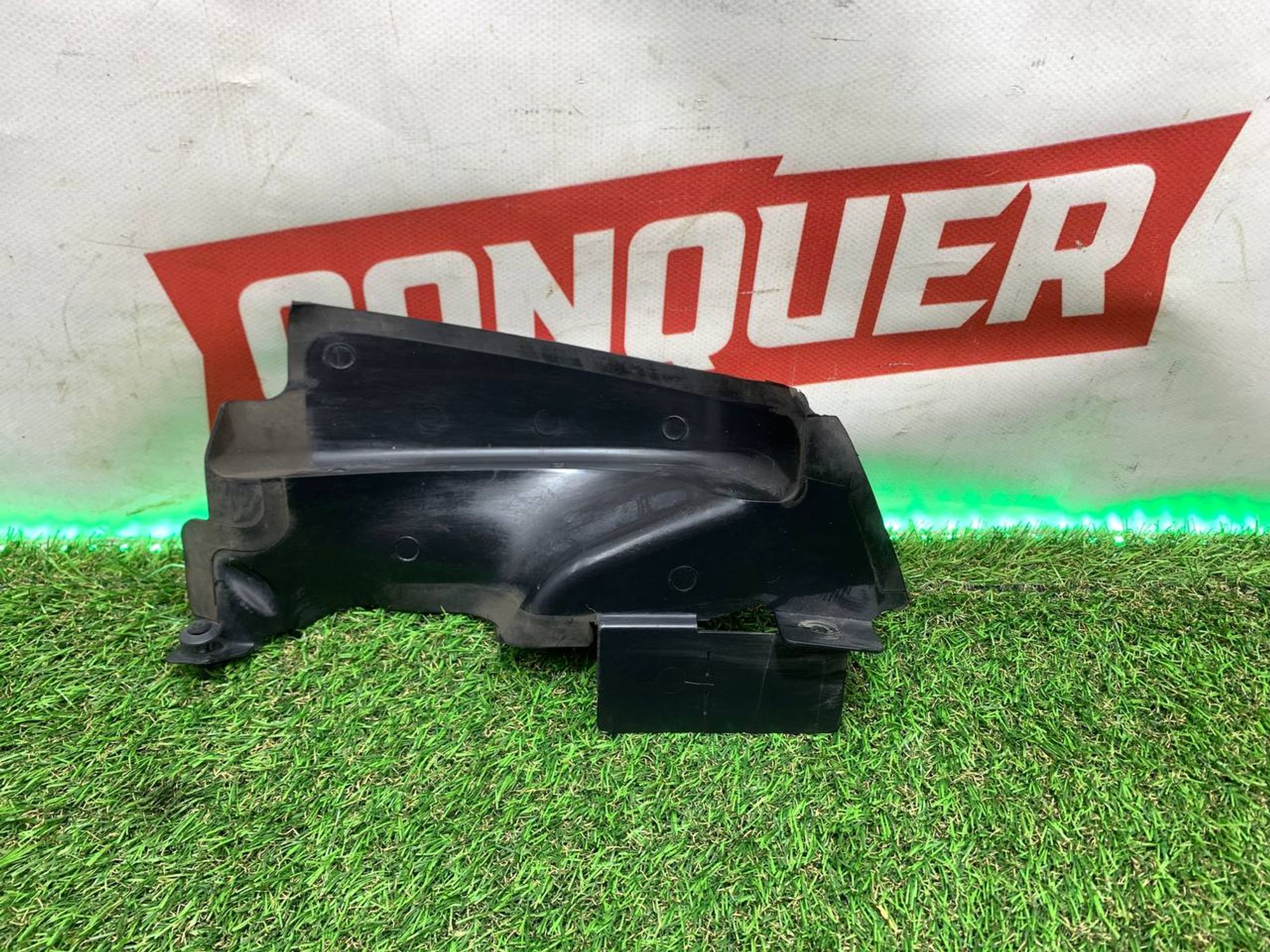 https://ycs.partsauto.market/partsauto-images/thmbs/userImages/h353NjtZg3VDP19b5HMt7LlpbQ93/part/fce33e20-600d-4168-a596-75cdbd8eb35b_1716812523561.jpg