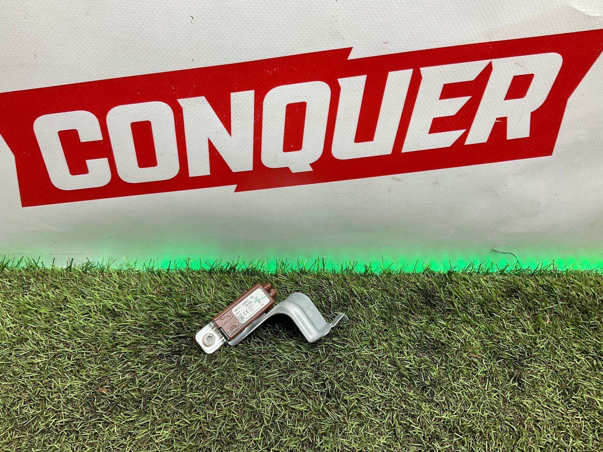 Усилитель антенны Land Rover Defender II L663 2022, 1000 рублей, Москва