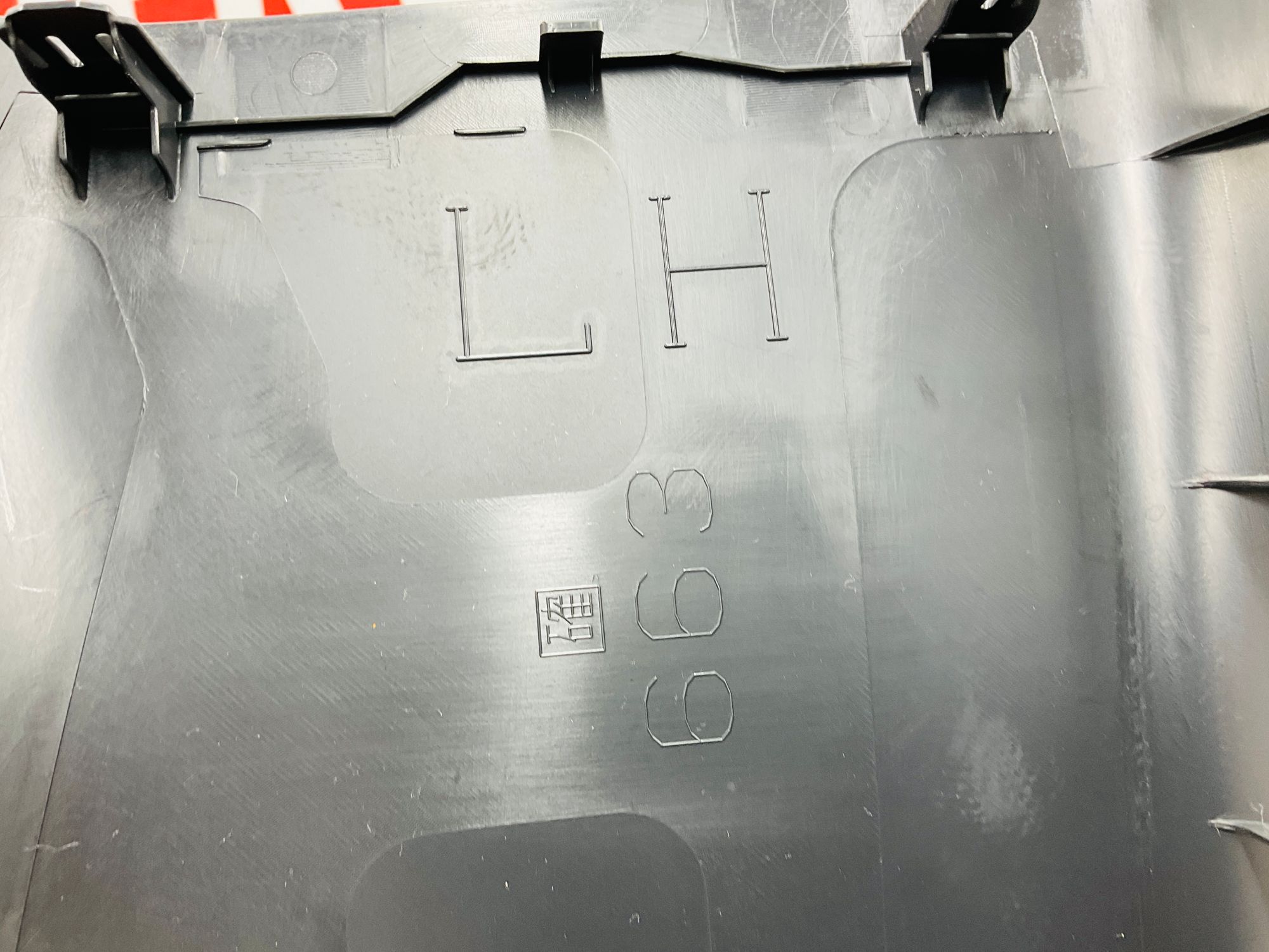 https://ycs.partsauto.market/partsauto-images/thmbs/userImages/h353NjtZg3VDP19b5HMt7LlpbQ93/part/fd45b3dd-d233-499b-9577-583a2ccb5ec0_1780053865914.jpg