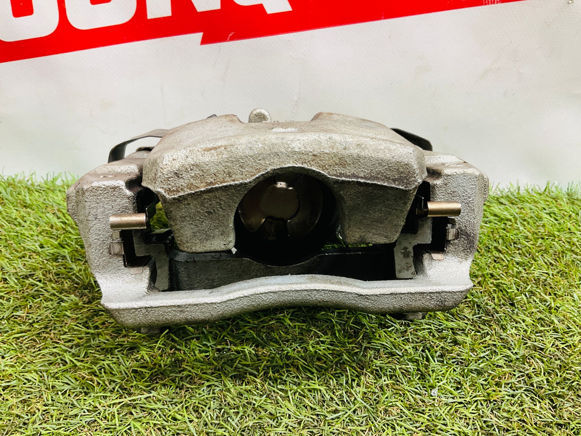 https://ycs.partsauto.market/partsauto-images/thmbs/userImages/h353NjtZg3VDP19b5HMt7LlpbQ93/part/fd6ac248-77b1-40ee-bf6d-cff7e796143a_1779997731324.jpg