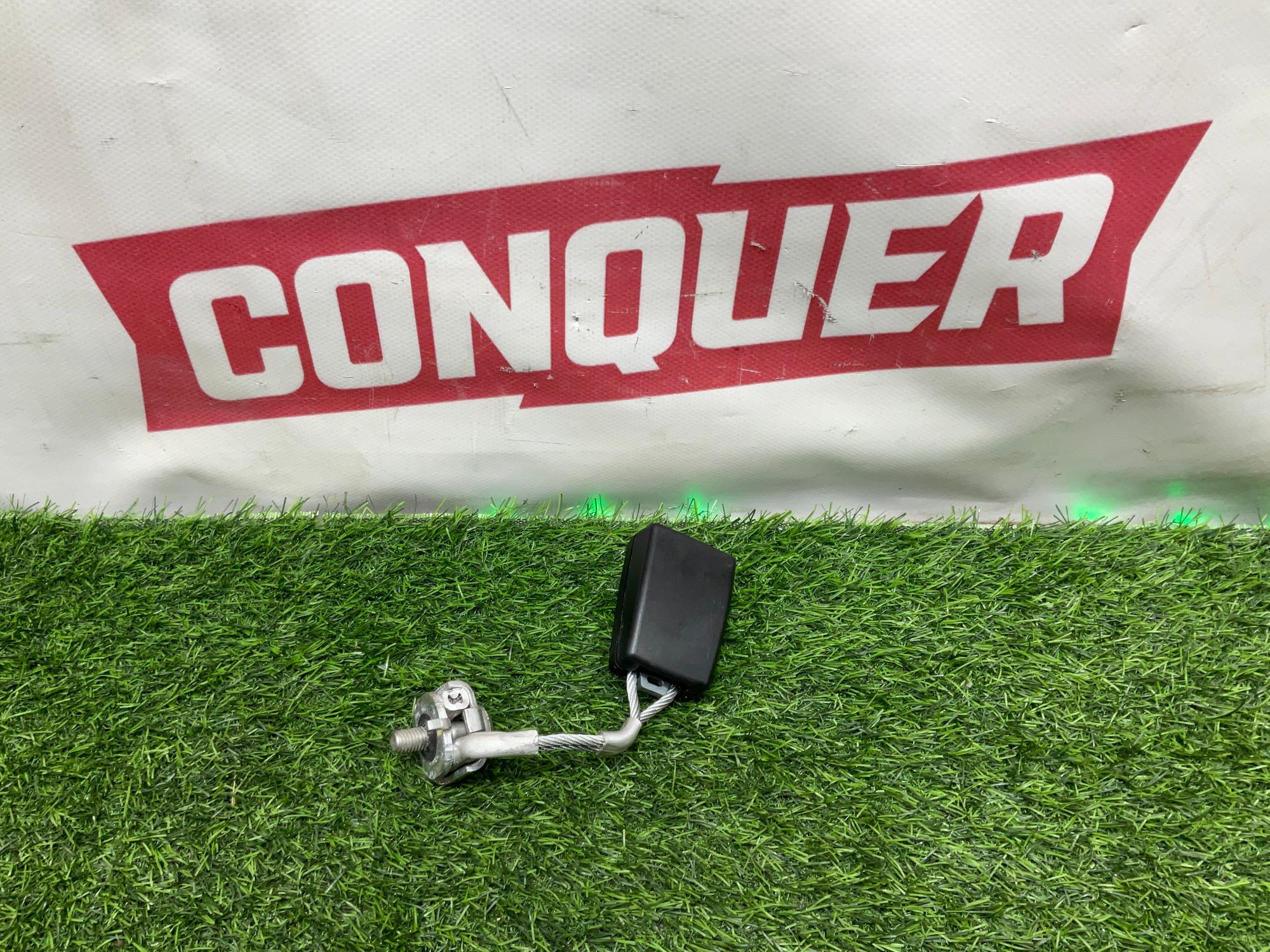 Замок ремня безопасности задний левый BMW 6 F06, 1000 рублей, Москва