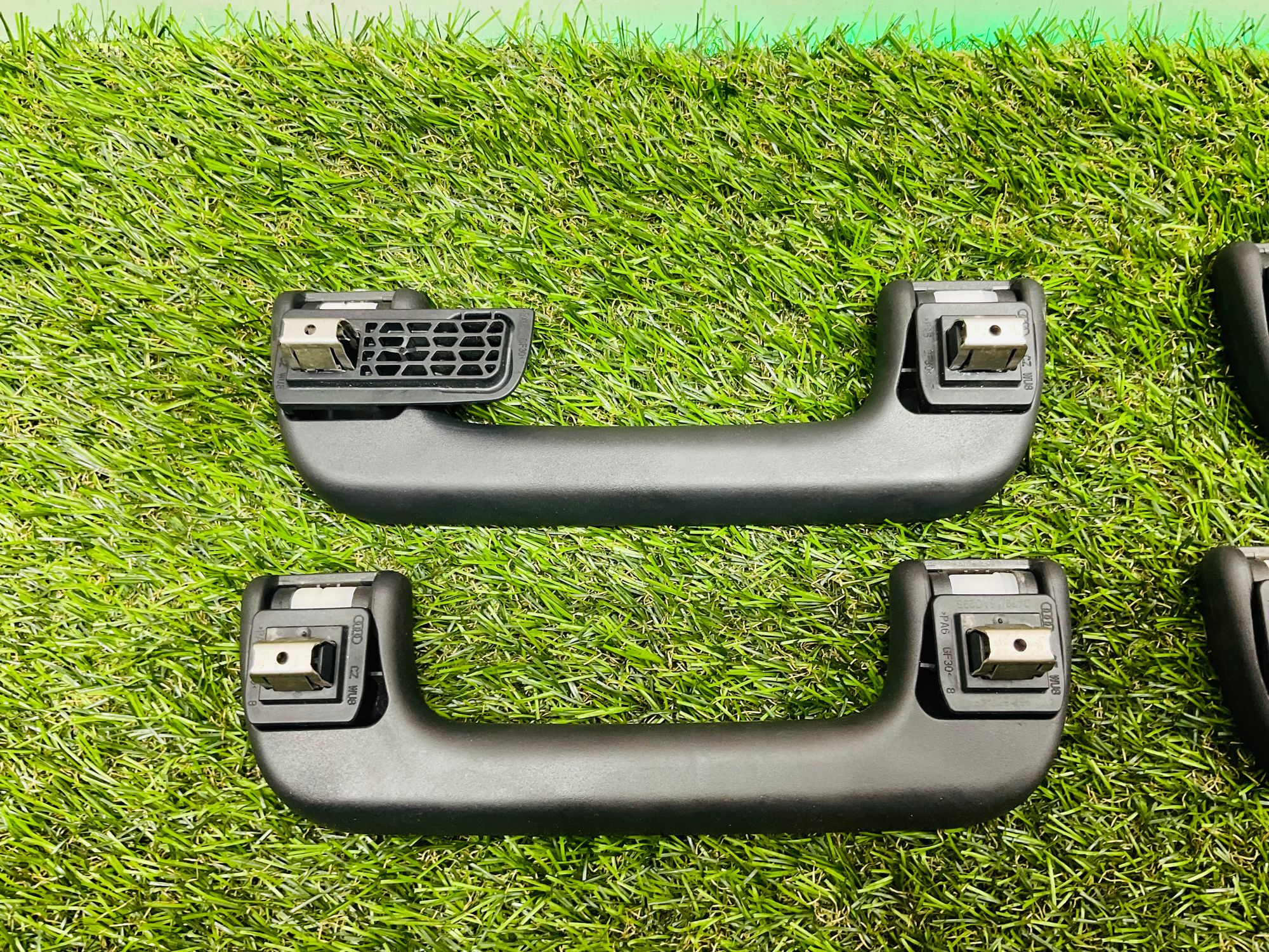 https://ycs.partsauto.market/partsauto-images/thmbs/userImages/h353NjtZg3VDP19b5HMt7LlpbQ93/part/fd9913dd-9e6d-48ad-84e0-1d63a4485df4_1786023995156.jpg
