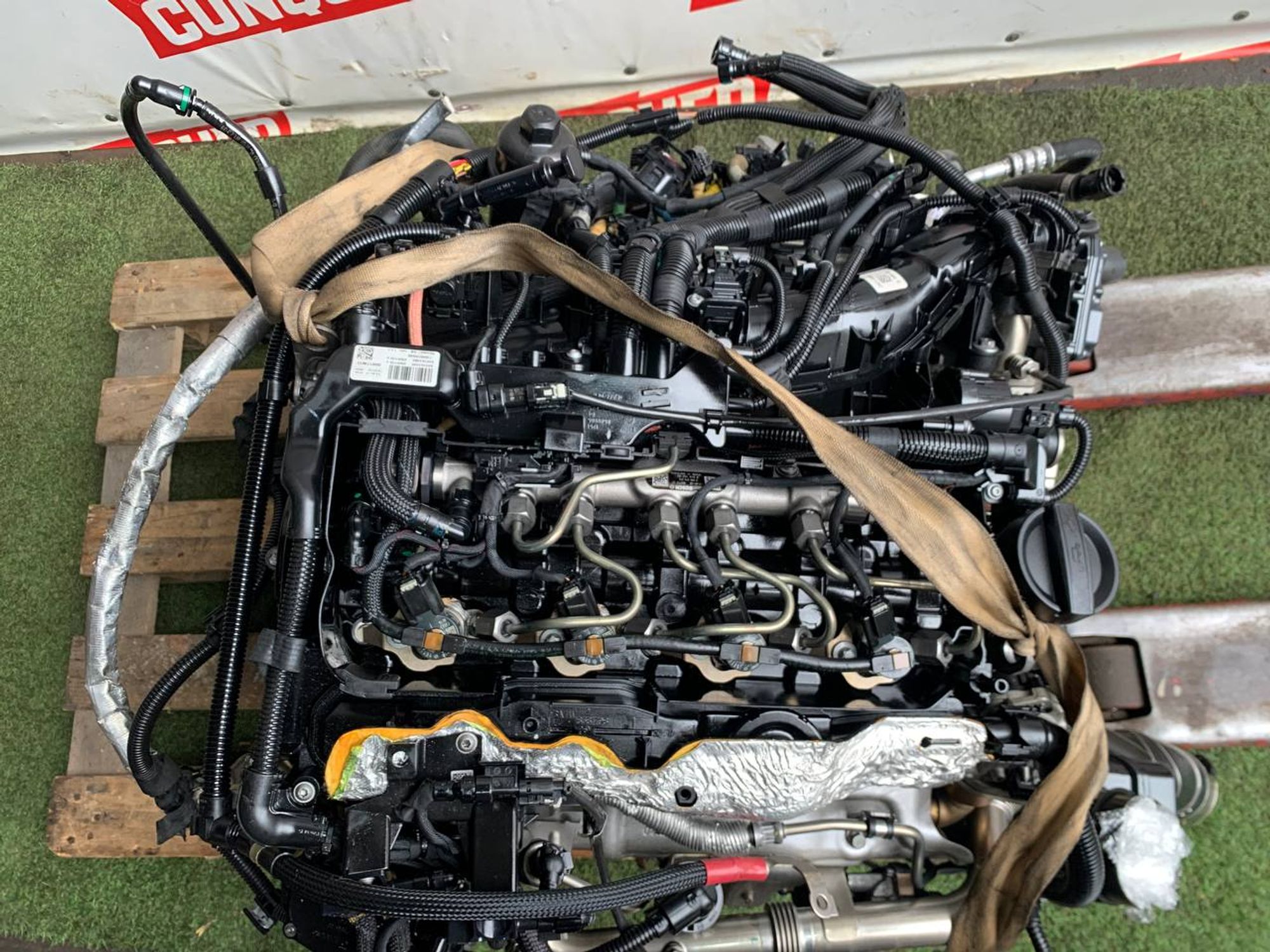 https://ycs.partsauto.market/partsauto-images/thmbs/userImages/h353NjtZg3VDP19b5HMt7LlpbQ93/part/fdbef2ba-304b-4a41-9771-b718181cfd33_1729934269886.jpg