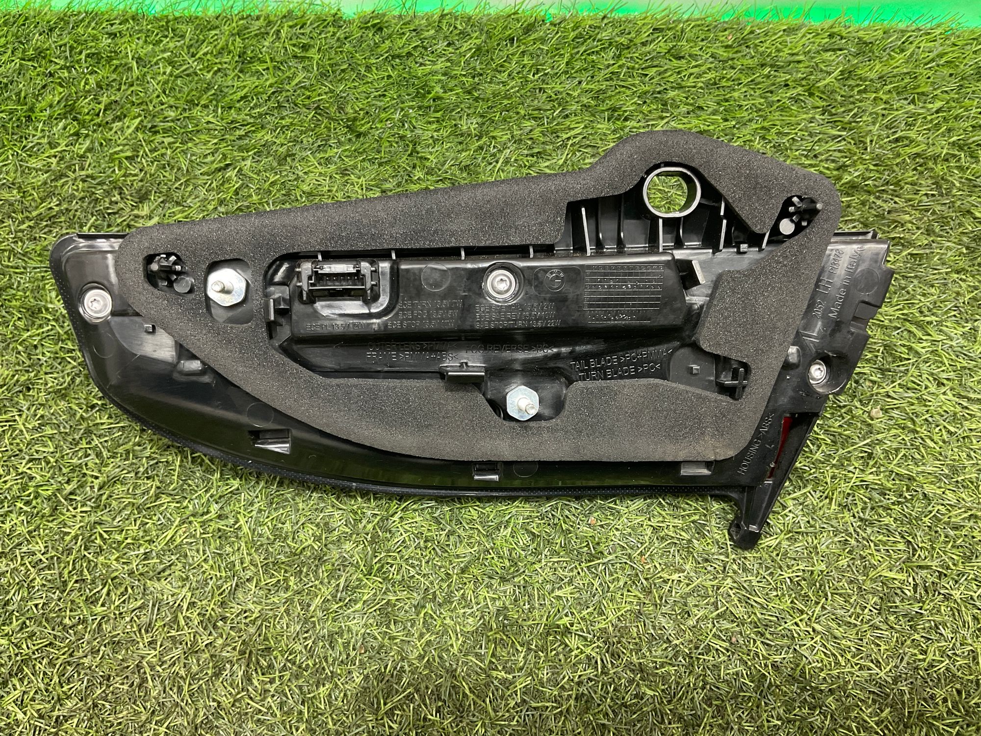 https://ycs.partsauto.market/partsauto-images/thmbs/userImages/h353NjtZg3VDP19b5HMt7LlpbQ93/part/fdd905a2-ca35-4367-97a9-e4b221145fd8_1742206647288.jpg