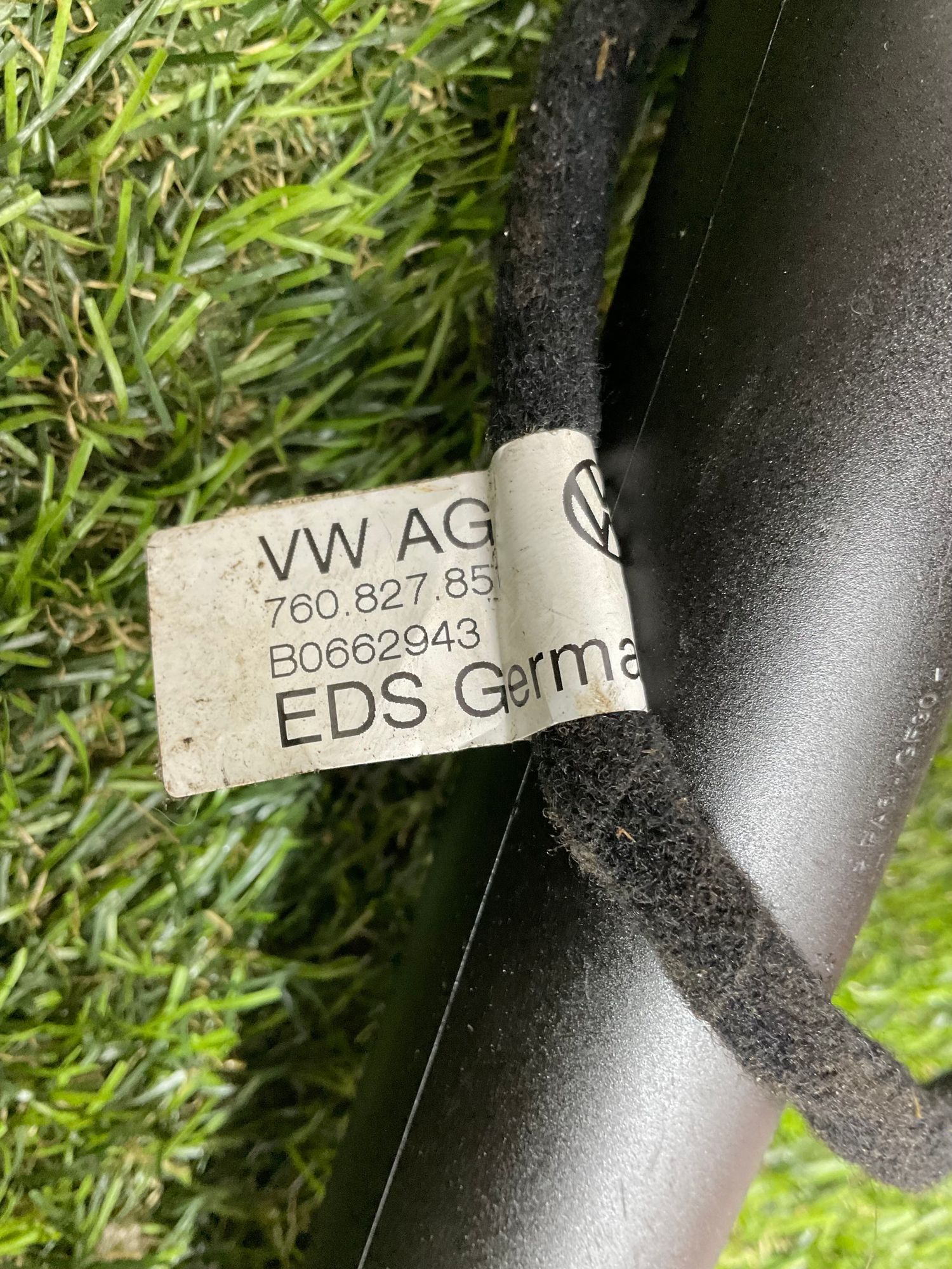 https://ycs.partsauto.market/partsauto-images/thmbs/userImages/h353NjtZg3VDP19b5HMt7LlpbQ93/part/fde6483a-bcab-4fad-8f17-efdcec9fd913_1786792868530.jpg