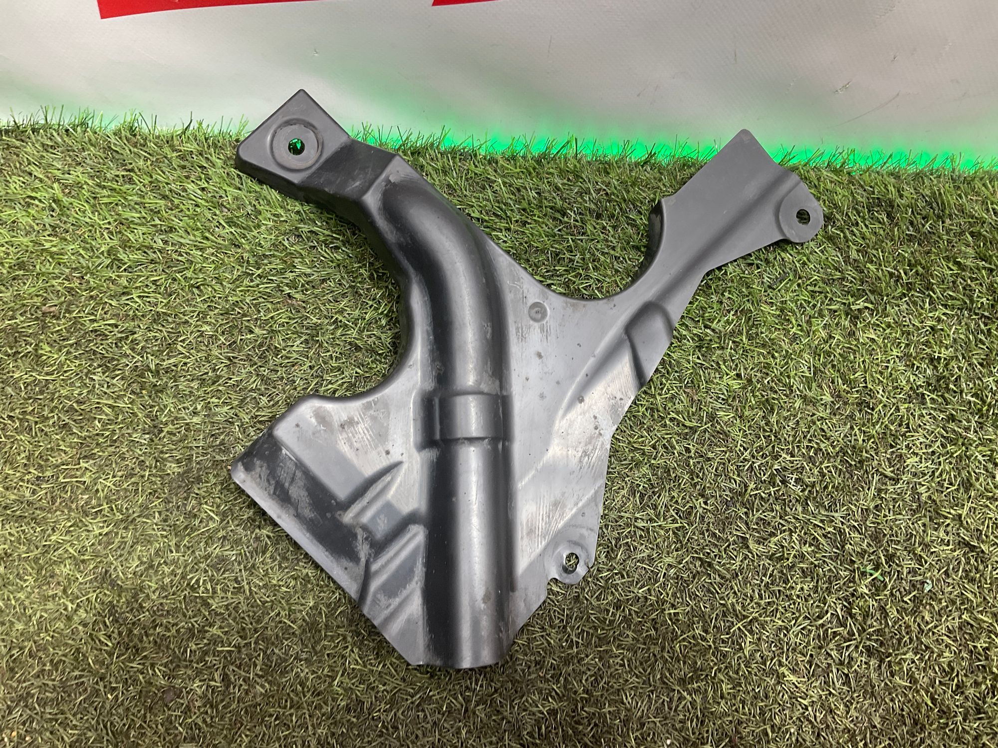 Пыльник рулевой рейки правый BMW M3 G80 2023, 3500 рублей, Москва