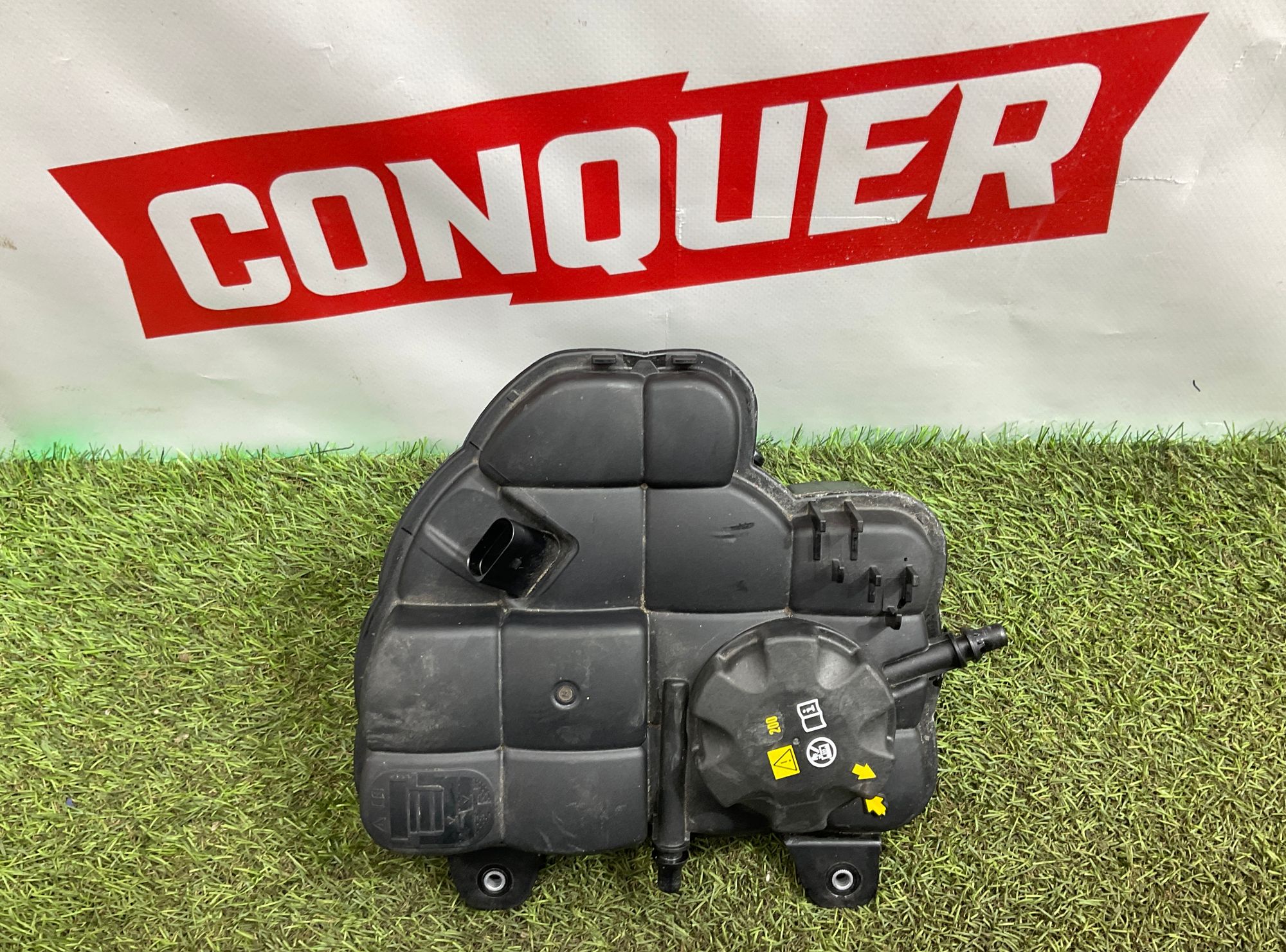 Бачок расширительный BMW M8, F91/F92/F93 2019, 7000 рублей, Москва