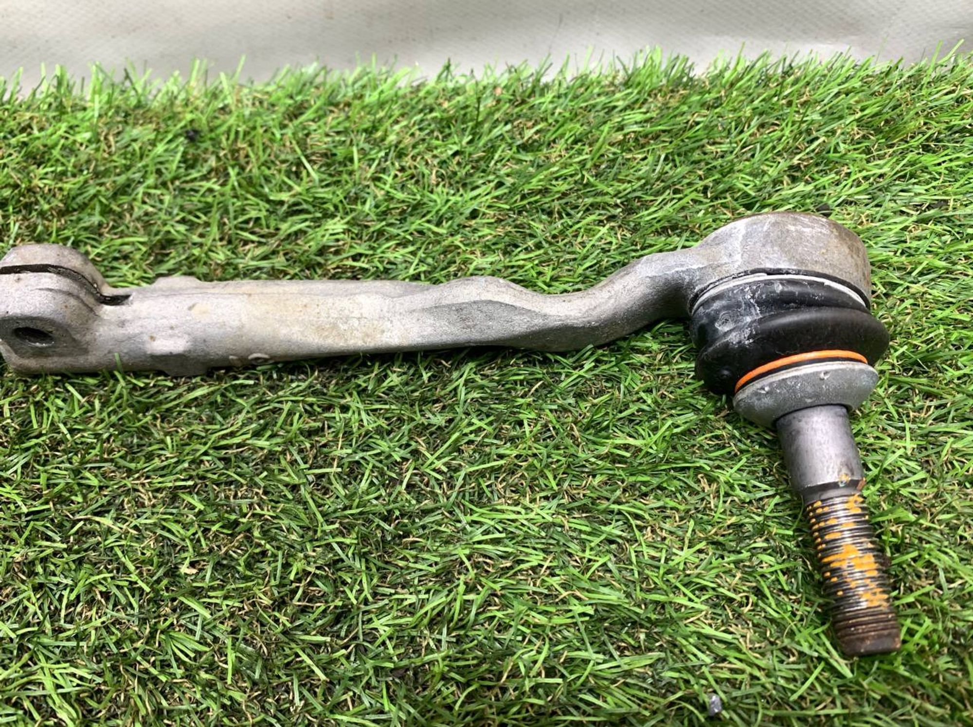 https://ycs.partsauto.market/partsauto-images/thmbs/userImages/h353NjtZg3VDP19b5HMt7LlpbQ93/part/fec2b778-1ea5-4b15-93d4-0dd2ac960db3_1714040352047.jpg