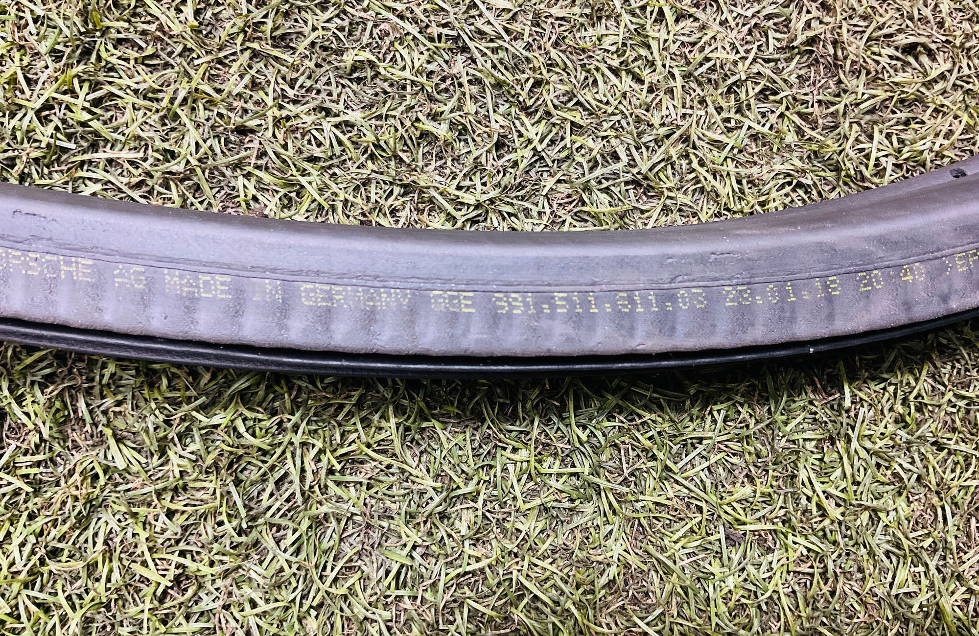 Уплотнитель капота Porsche 911 GT3, 991 Рестайлинг 2018, 5000 рублей, Москва