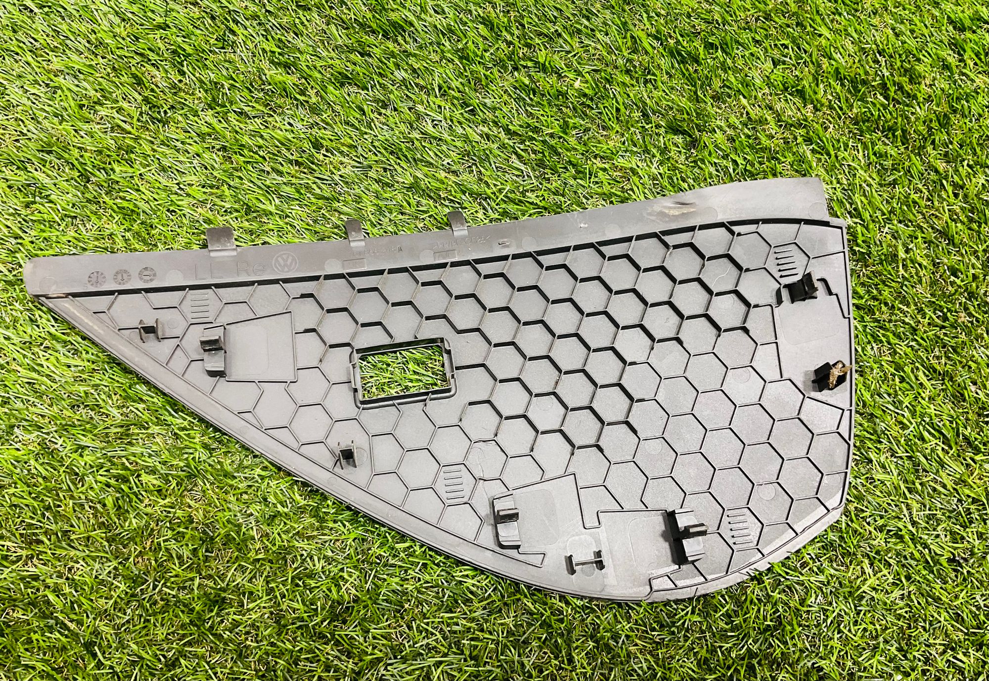 https://ycs.partsauto.market/partsauto-images/thmbs/userImages/h353NjtZg3VDP19b5HMt7LlpbQ93/part/ffa2505d-ca7f-45d8-9aa8-d3f967d6c828_1785574039752.jpg