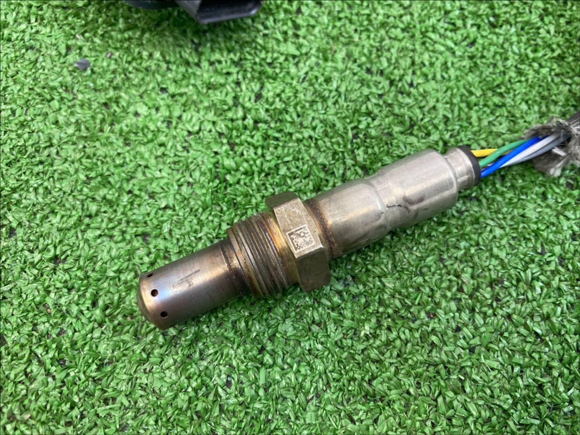 https://ycs.partsauto.market/partsauto-images/thmbs/userImages/h353NjtZg3VDP19b5HMt7LlpbQ93/part/ffdc29d5-de41-4ea5-abec-3658e956d61b_1744209107668.jpg